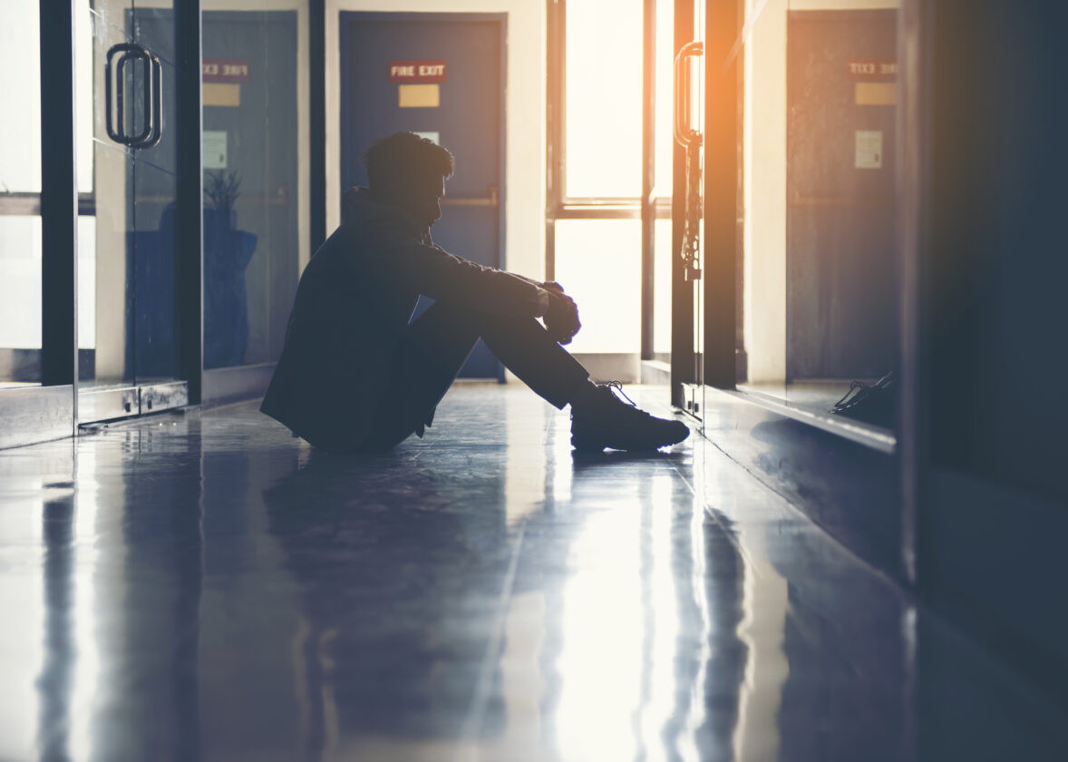 I’M DEPRESSED BECAUSE OF MY HEART? When Your Brain and Body Start Dropping Hints That Something’s Off